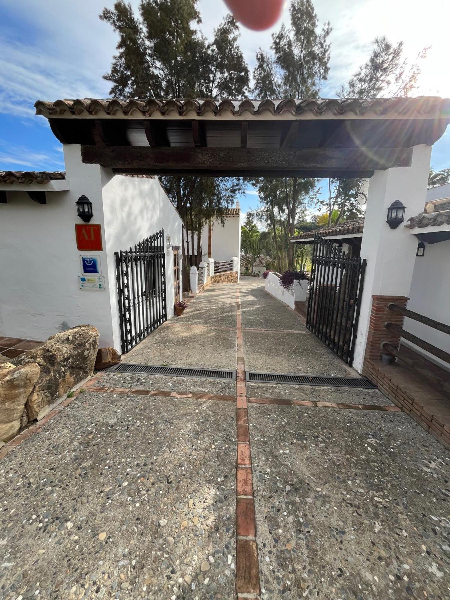 Malaga Sierra De Las Nieves By Real Spain Hotels Adults Recommended 卡萨拉博内拉 外观 照片